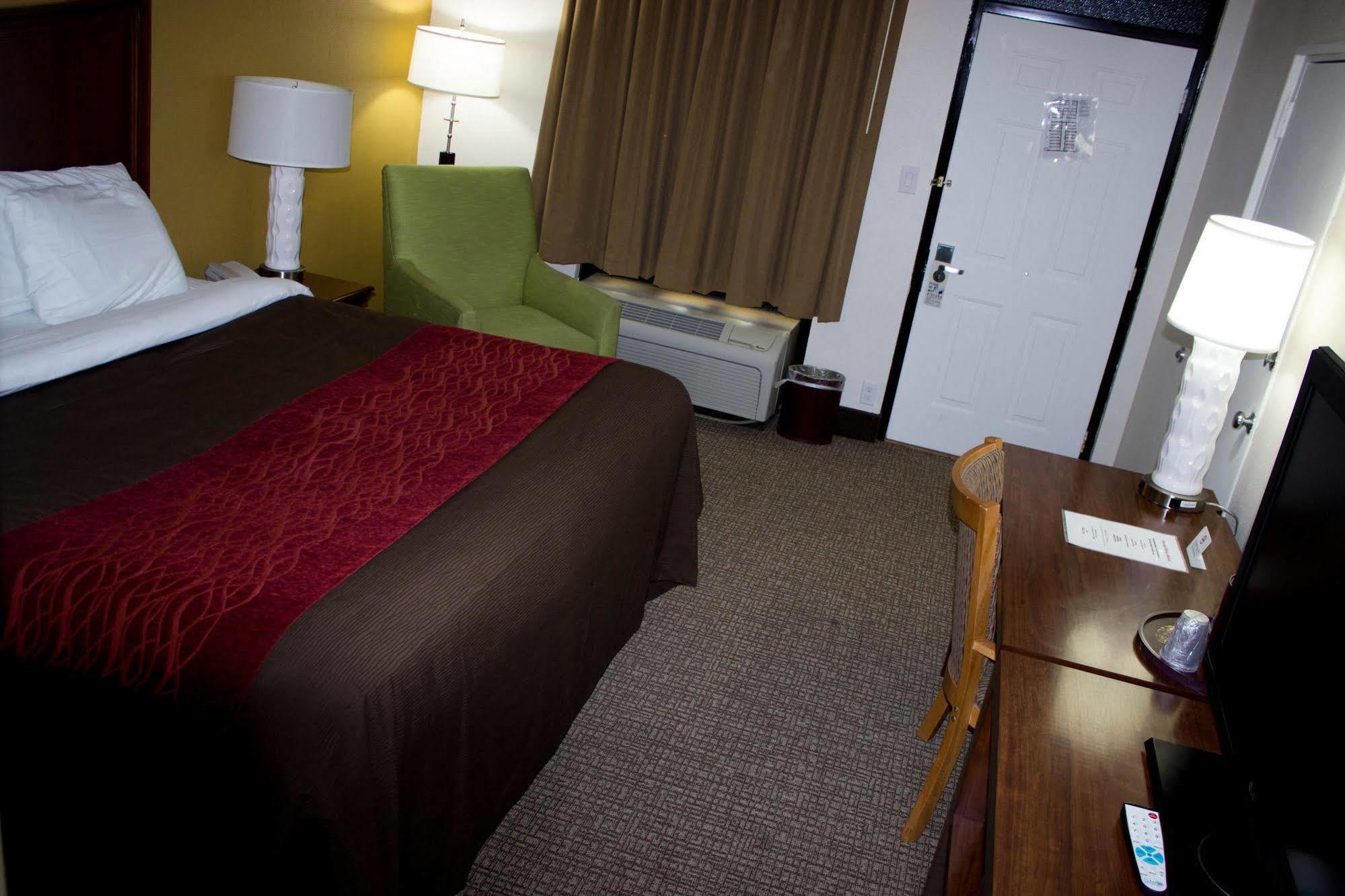 Grand Vista Hotel 4*